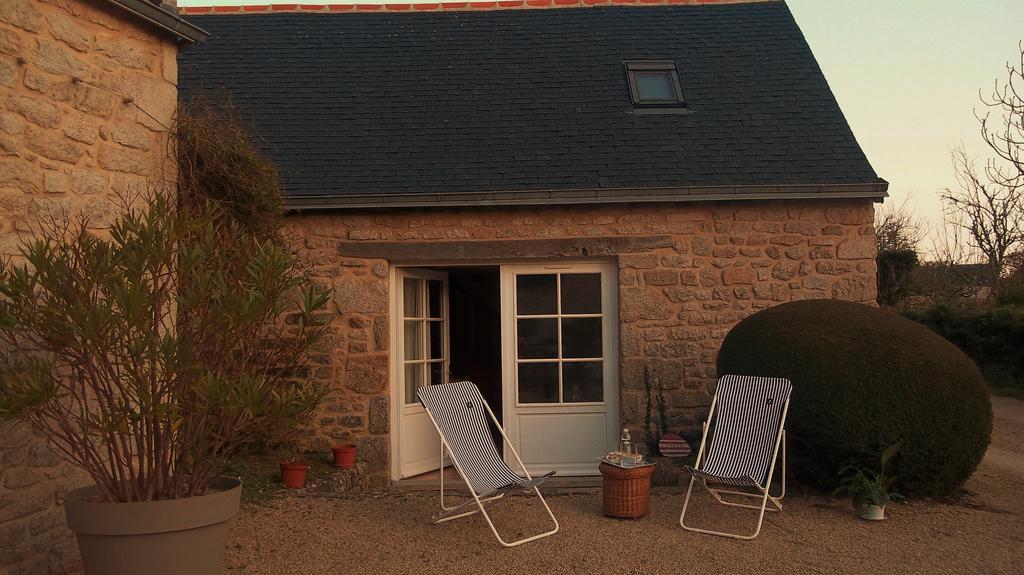 La Ferme De Poulpeye Hotel Loctudy Exterior photo